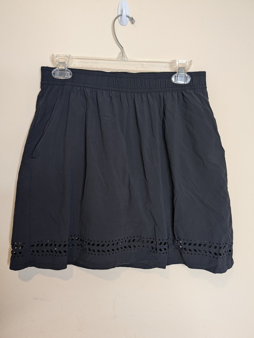 Toad&Co Sunkissed Skort Black Built-In Shorts Laser Cut Hem Size Small